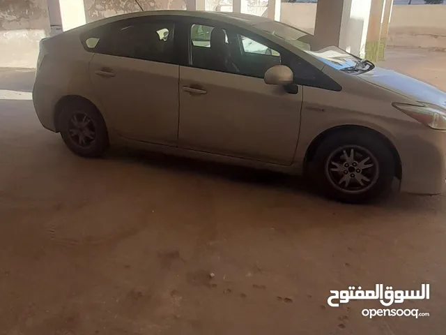 تويوتا بريوس 2011