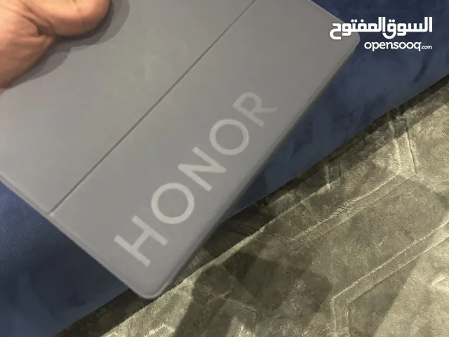 Honor Other Other in Al Riyadh