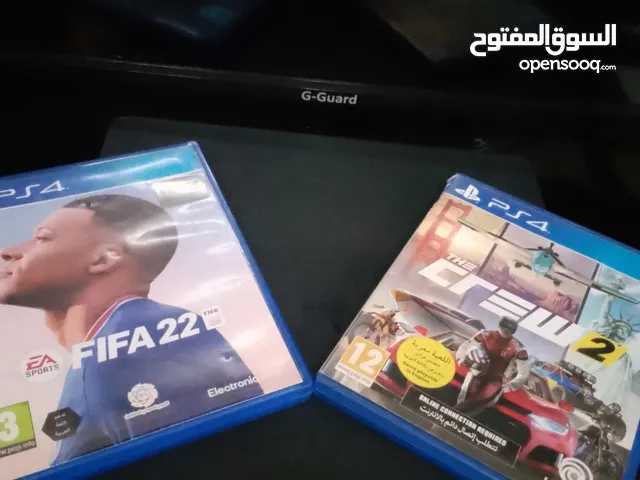 لعبه FIFA22 لعبه CrEW 2