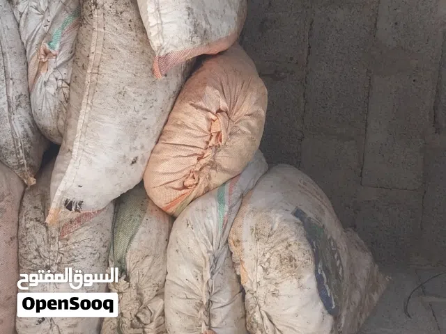 نفيعة للبيع قيمه الجونية 5 ريال من الاخر، للعلم الجواني 50 كيلو ( الخريف ، الذهبي ، عطايا )