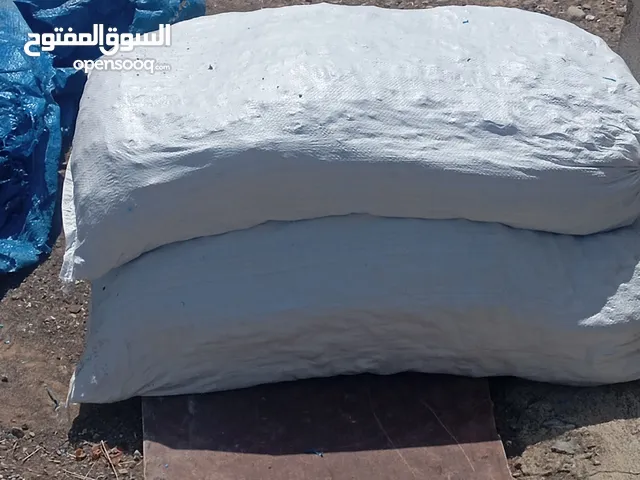 تمر نفيعه مال السنه مخلوط جواني كبار سعر الجونيه 5 ريال يوجد 8 جواني