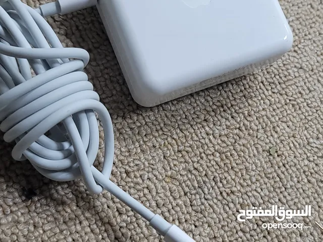 Laptop charger Apple type c 61w