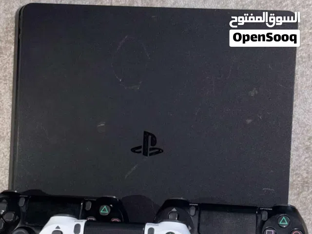 PlayStation 4 PlayStation for sale in Al Dakhiliya