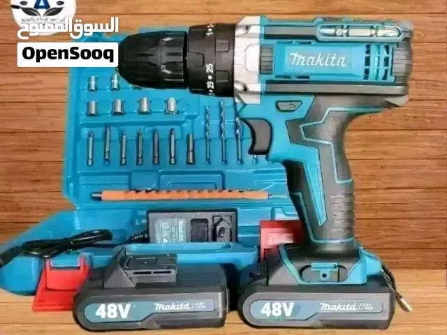 دريلات ماكيتا فك وشد ابو مطرقة لاسلكي بطاريتين 128 فلت شد وفك  قوي جدآ ومضمون ولك حرية التجريب متعدد