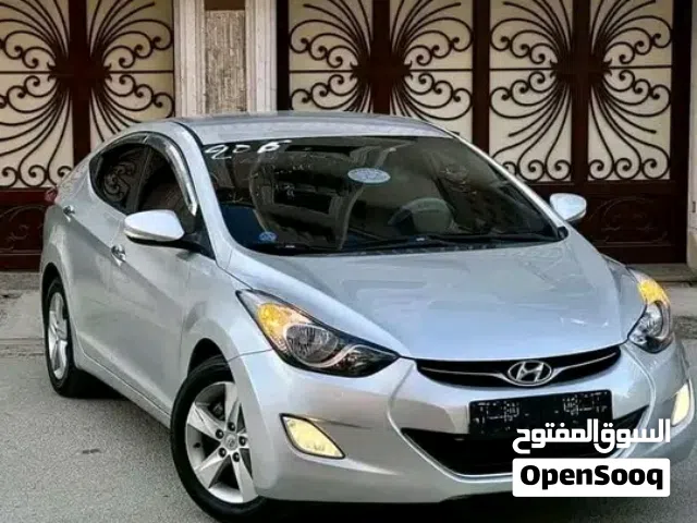 2013 Hyundai Avante SE
