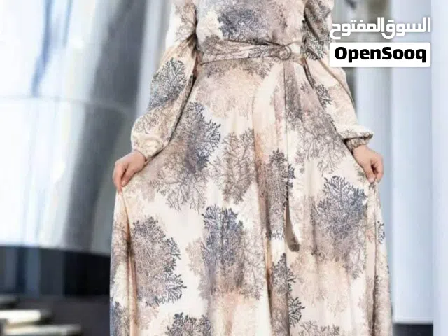 فساتين محجبات أسعار مختلفه ومقاسات مختلفه