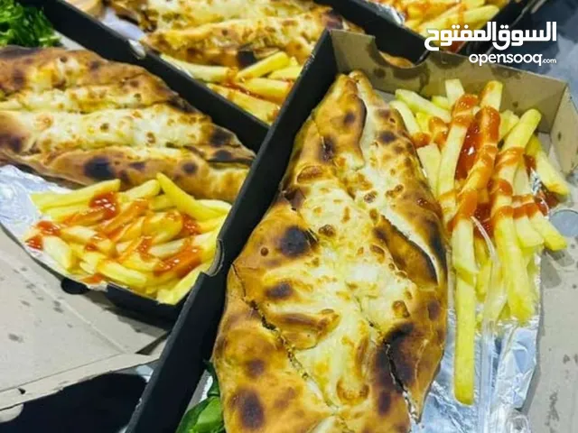 استطا معجنات وبيتزا باحث عن عمل توكه تامه