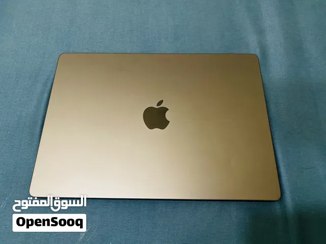 Macbook pro 14-inch (M3 pro) 18GB Ram/512GB Ssd