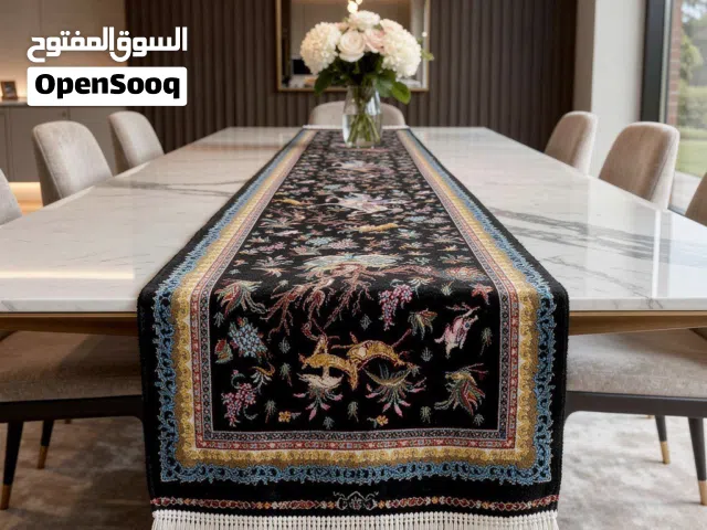 سجادة حرير إيرانية مصنَّعة آلياً