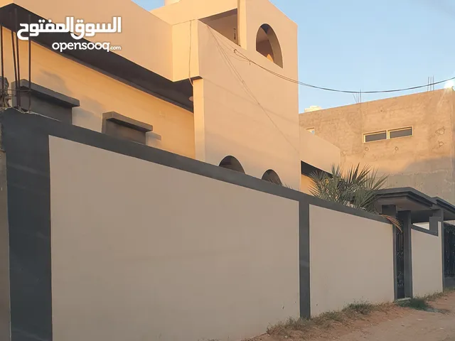 منزل للاجار في بوابة الجبس