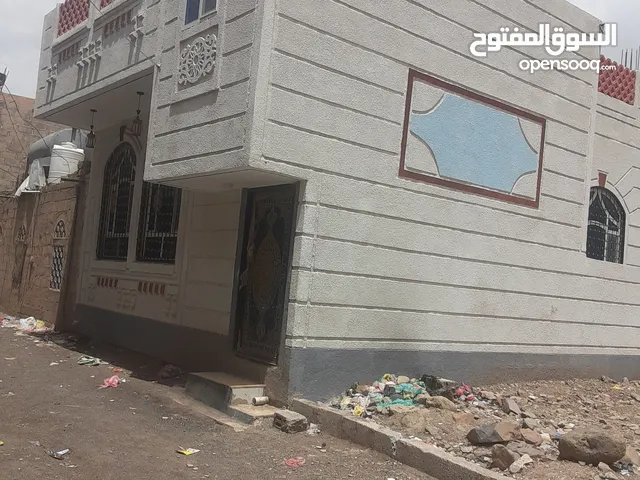 100 m2 3 Bedrooms Townhouse for Sale in Sana'a Shamlan