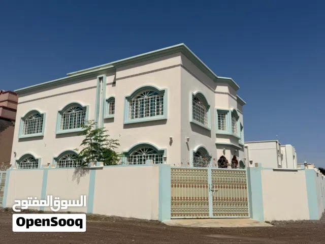 300 m2 More than 6 bedrooms Townhouse for Rent in Al Dakhiliya Nizwa