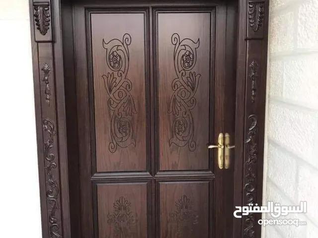 تفصيل ابواب خشب
