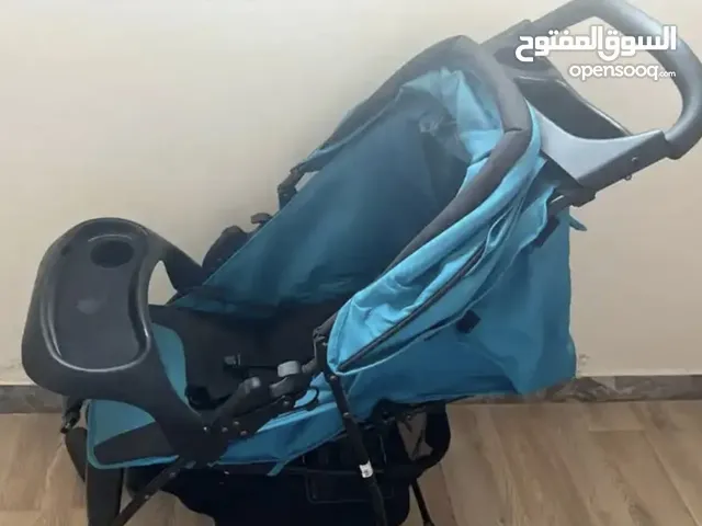 عربة أطفال للبيع