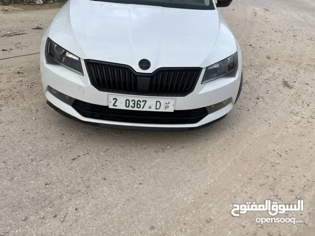 سكودا سوبير2017 بنزين 1800
