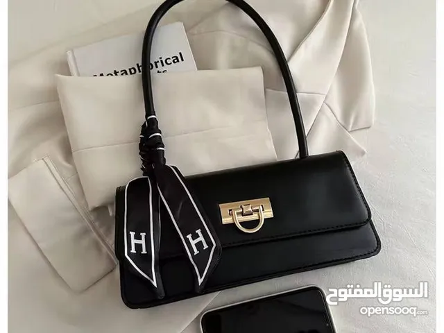 شنطة نسائية