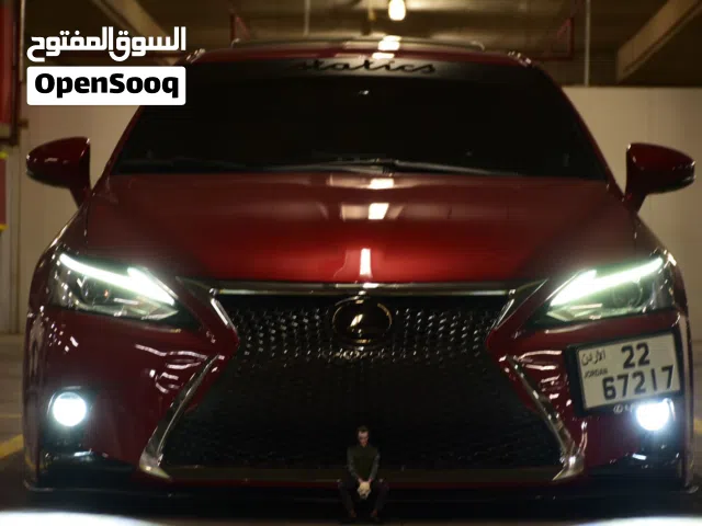2011 لكزس CT CT 200