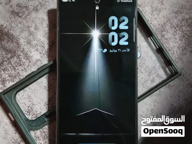 Samsung s24 ultra  بدون خدش بحالة فوق الممتاز