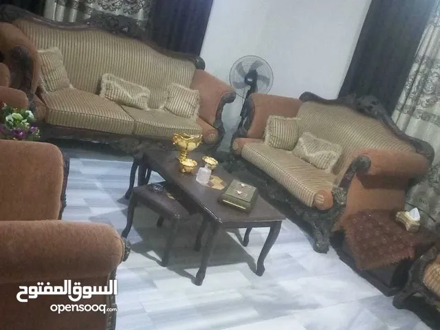 طقم كنب خشب قوي وثقيل تسع مقاعد
