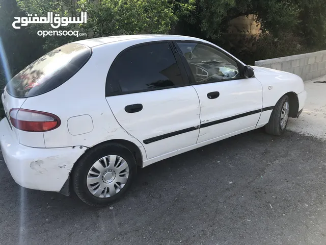 دايوا لانوس 2002