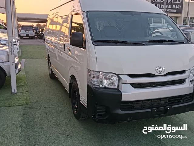 تويوتا هايس فان 2022 خليجي هاى روف