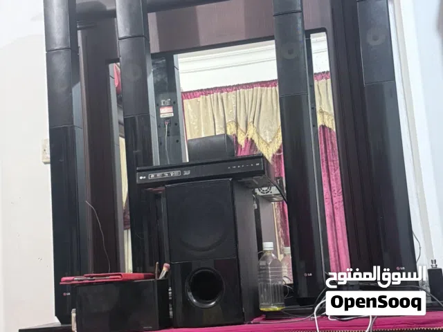 Samsung speakers party box lg High-Power home theater Bluetooth Samsung sound tower used