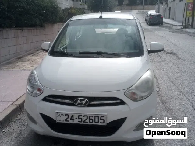 2017 هيونداي i10 Standard