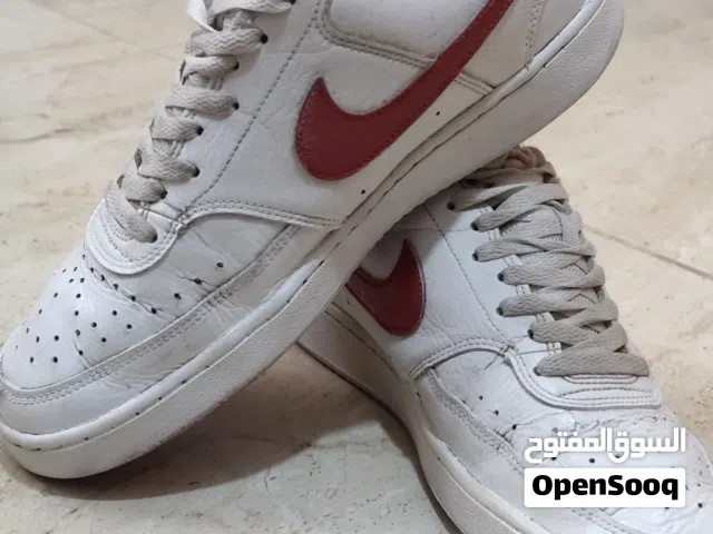 مجموعة احذية اوروبية مميزة للبيع باسعار حرق الحرق (مرفق بالصور الاسعار الاصلية)