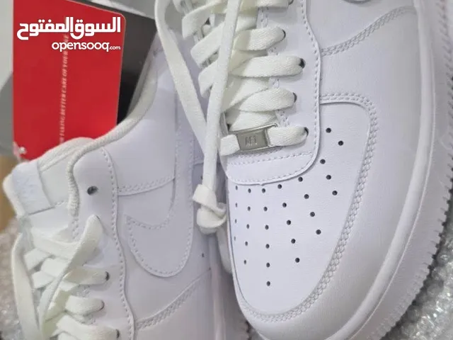 احذيه سبورت