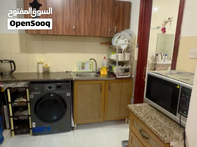 استوديو مفروش للايجار مدينة خليفة أ