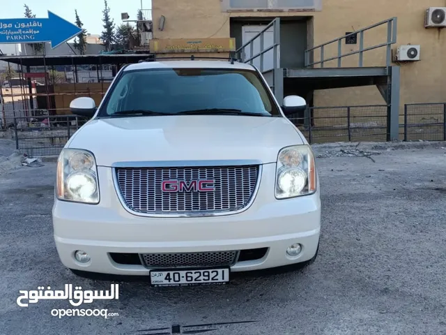 GMC YUKEN جيمس يوكن موديل 2012