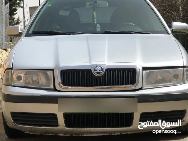 سكودا اوكتافيا 2006 بحالة ممتازة جير ماتور ميكانيكياتها كلو الف
