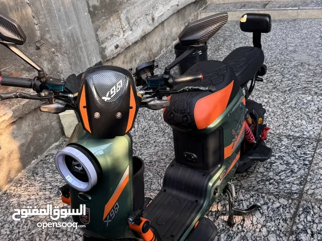 دراجة كهربائية ( شحن )
