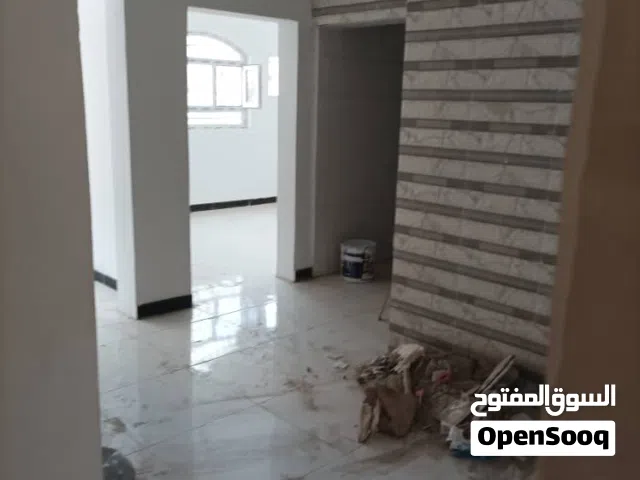  Building for Sale in Aden Al Buraiqeh