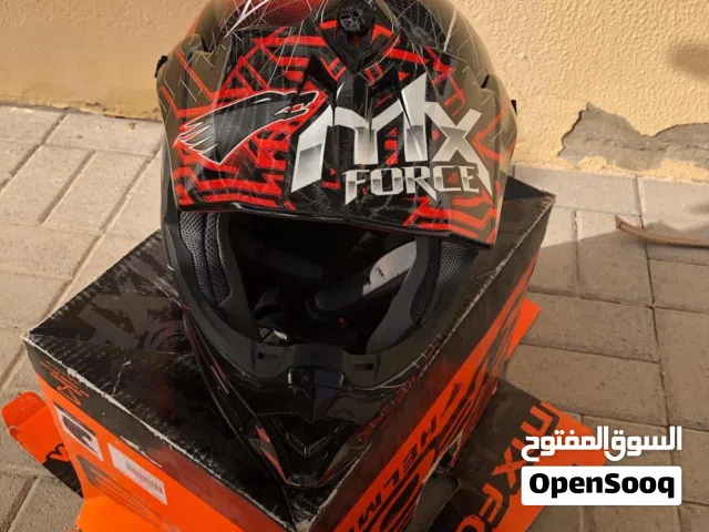 خوذة مكس فورس جديدة للبيع فقط ب 300 درهم!