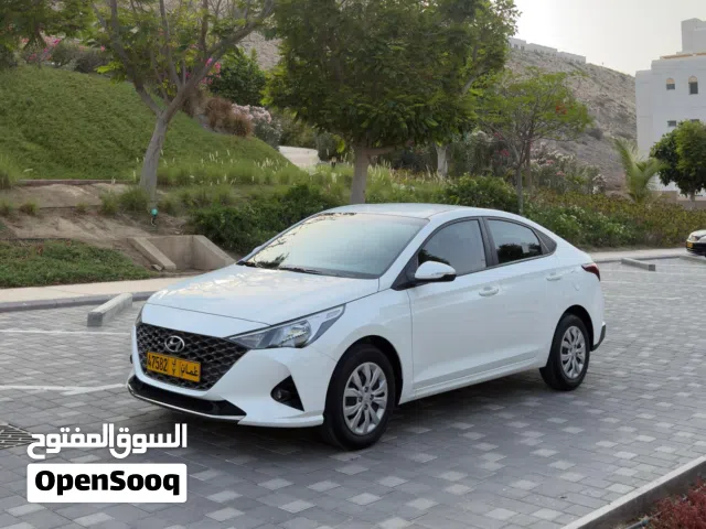 2023 Hyundai Accent Standard