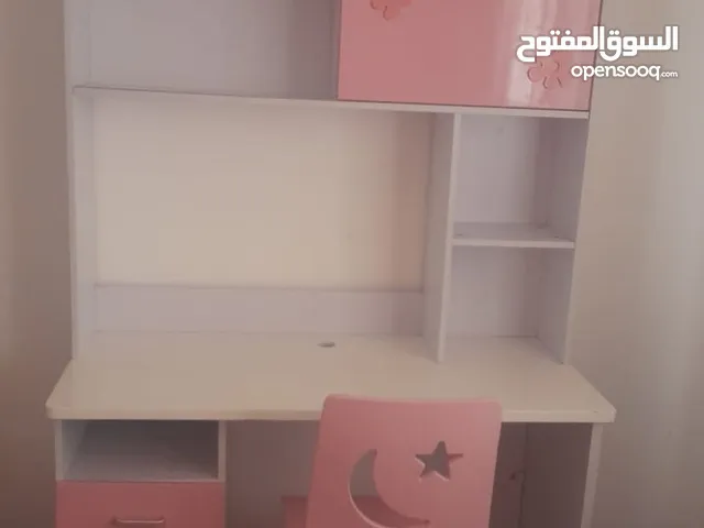 فرصة لا تُفوّت! غرفة نوم بنات أنيقة للبيع بحالة ممتازة