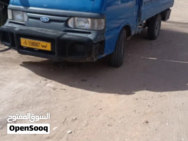 مازدة طن ونص بدي الفورد موديل 2009