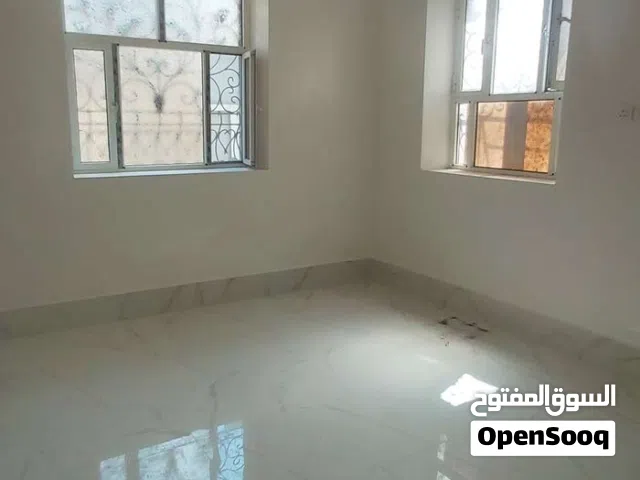 فيلا دور واحد في خورمكسر ،حي اكتوبر ،بجانب مسجد الخير، فندق روتانا، كلية الطب،ومستشفى الجمهورية.