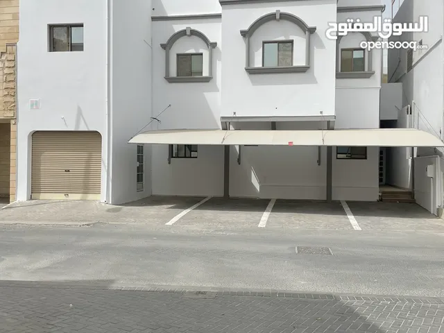  Building for Sale in Muharraq Galaly