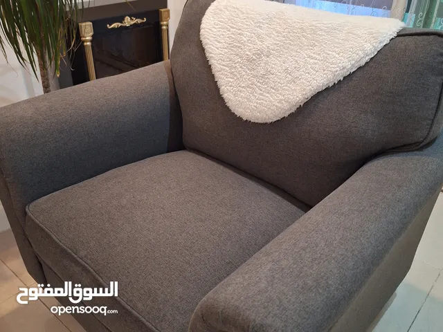 luxury & comfortable couch set for sale only 60 Kd