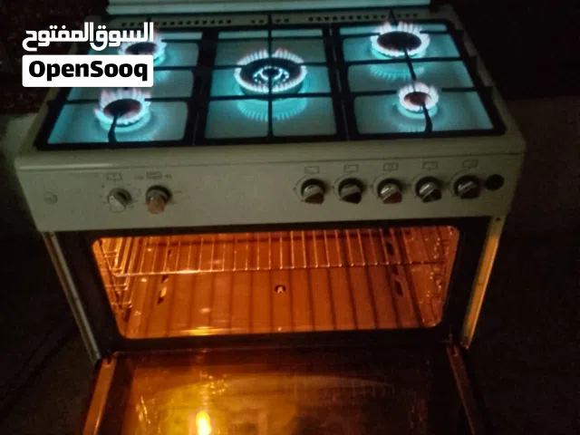 غاز تركي قياس 90 نخب اول كهرباء شغاله كامله ضو شواي تب مروحه تبريد داخليه مفتيح كروم مناصب سكب