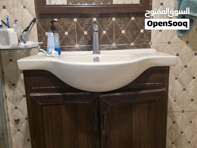 مغسله وخزانه ومراي للبيع