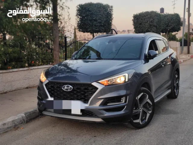 هونداي توسان فحص نخب ترخيص 19 وعداد أصلي 85000كم فقطططط