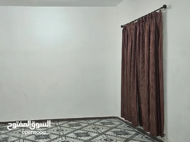 Semi Furnished Yearly in Muscat Al Khoud