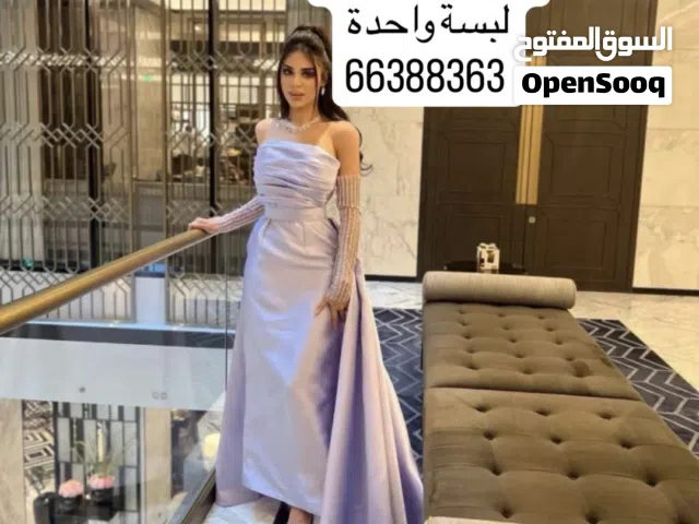 فستان سهرة او زفاف لبسة وحده