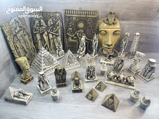 تحف ومجسمات مصرية