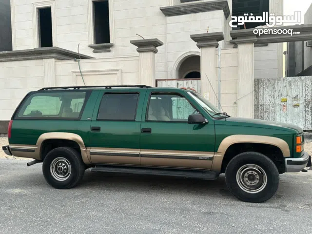 Used GMC Suburban in Buqayq