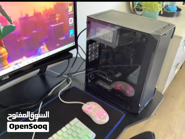 تجميعة اقتصادية للبيع معاها ماوس و كيبورد مناسبة لي جماعة قراند الحياه الواقعيه وبيجي والشغل