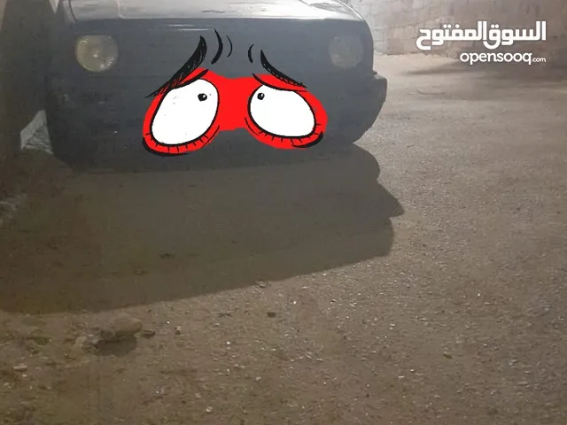عندي جولف Mk2موديل 87 محدثه منتهيه 8سنوات  عدم ترخيص  شغاله بمشي فيها